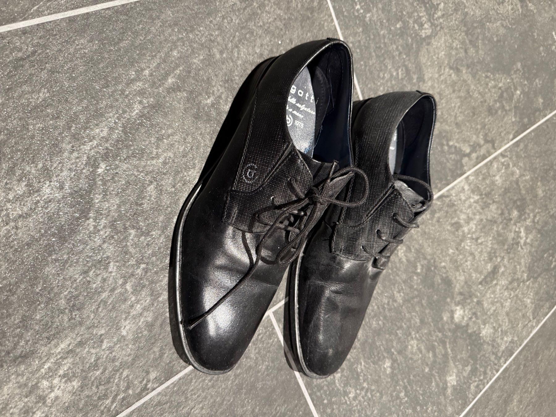 Bugatti Chaussures hommes: Bugatti Savio Evo shoes Size 40 – D'occasion à Stadel par silentjelly 1