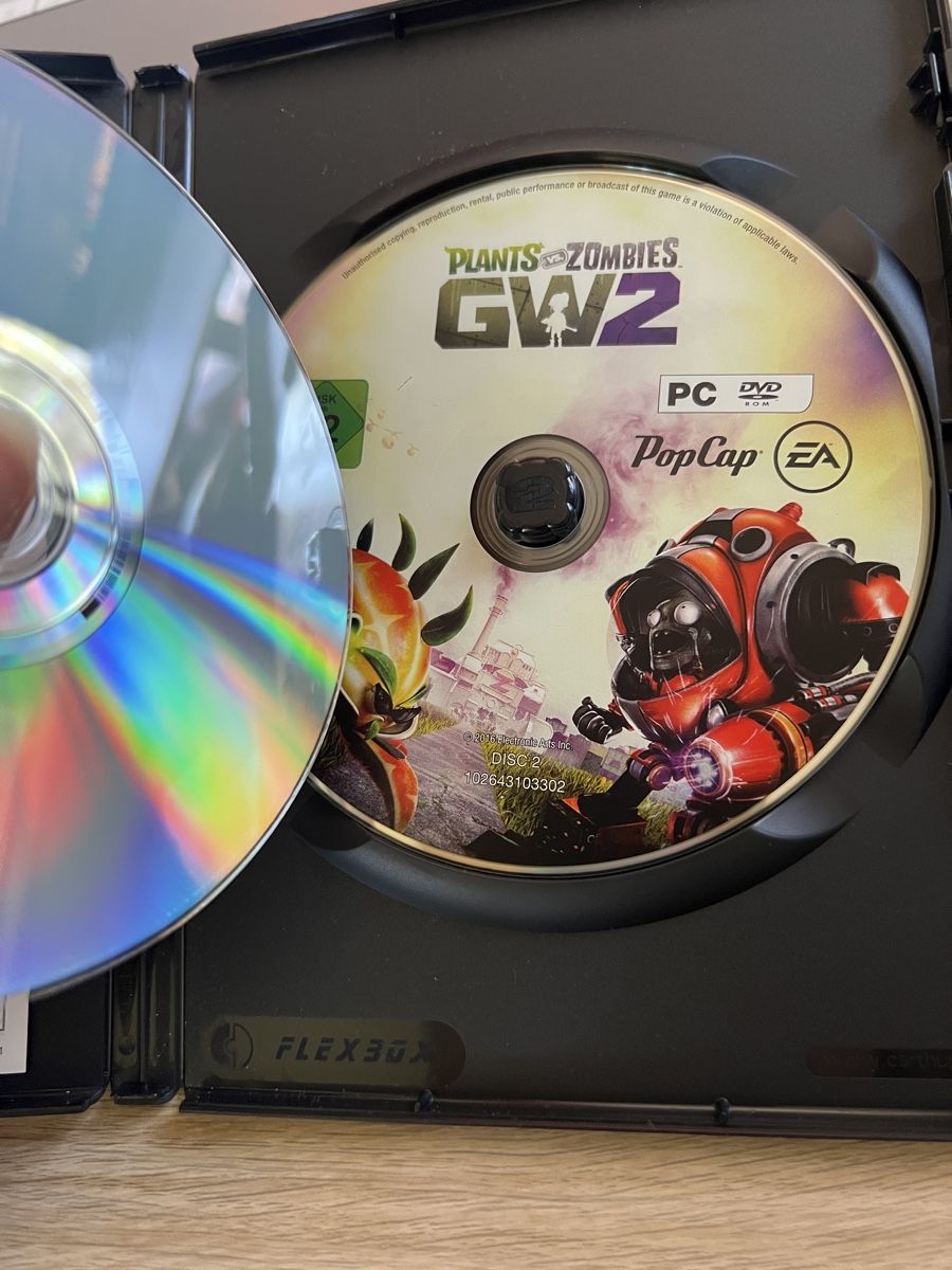 Giochi: PC DVD-ROM Plants vs Zombies GW2 – Usato da Ebertswil venduto da Aayra 2