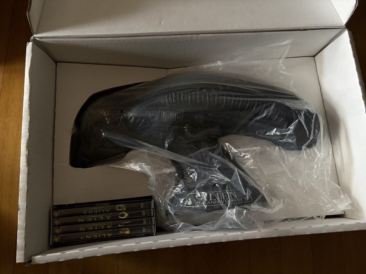 Alle DVDs: Alien Collectors Head mit 9 DVDs – Neu (gemäss Beschreibung) aus Basel von v3t_z9gg 3