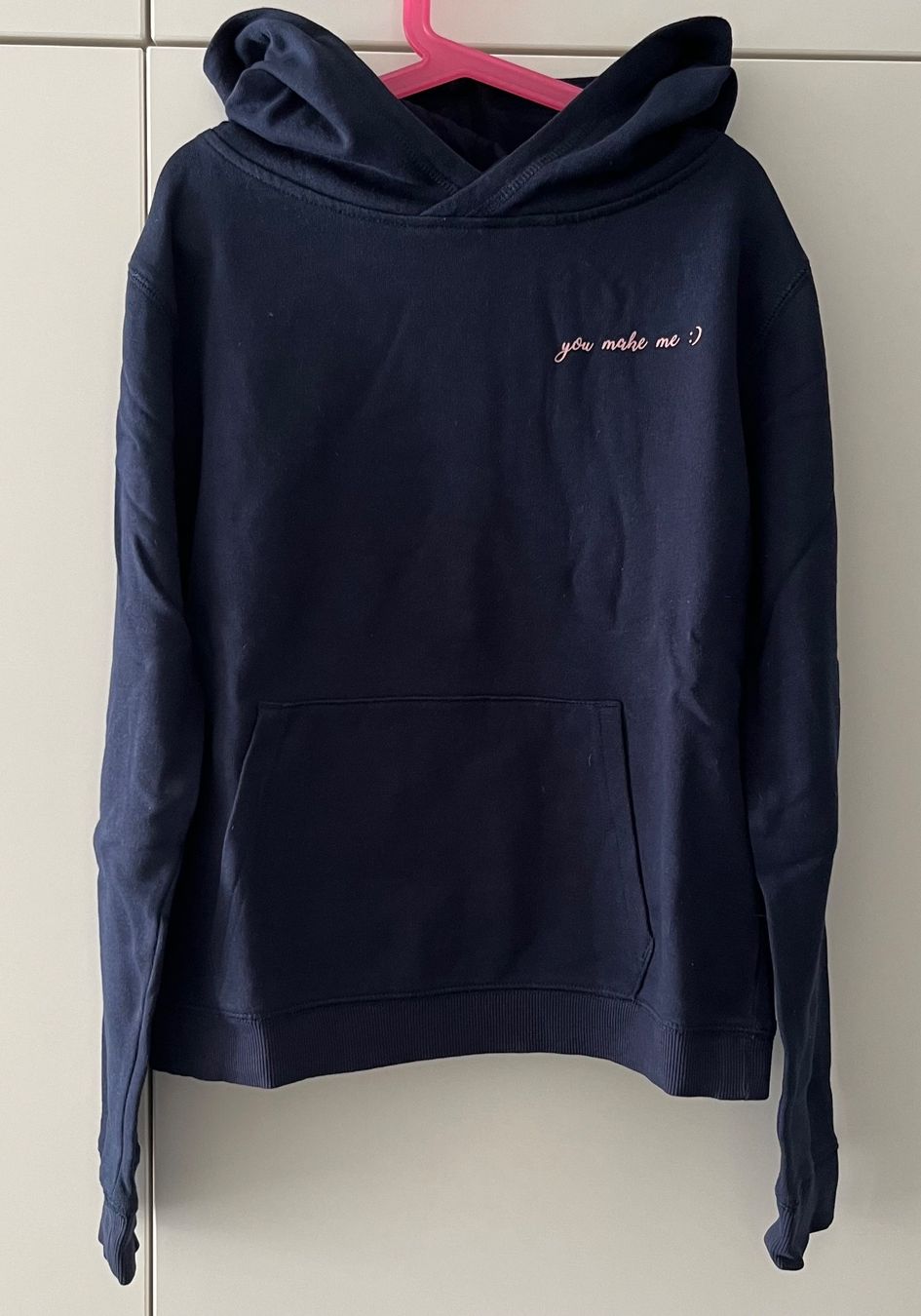 Maglioni & Felpe: Kapuzenpullover MANGUUN marineblau Grösse 146/152 – Usato da Basel venduto da Lila11