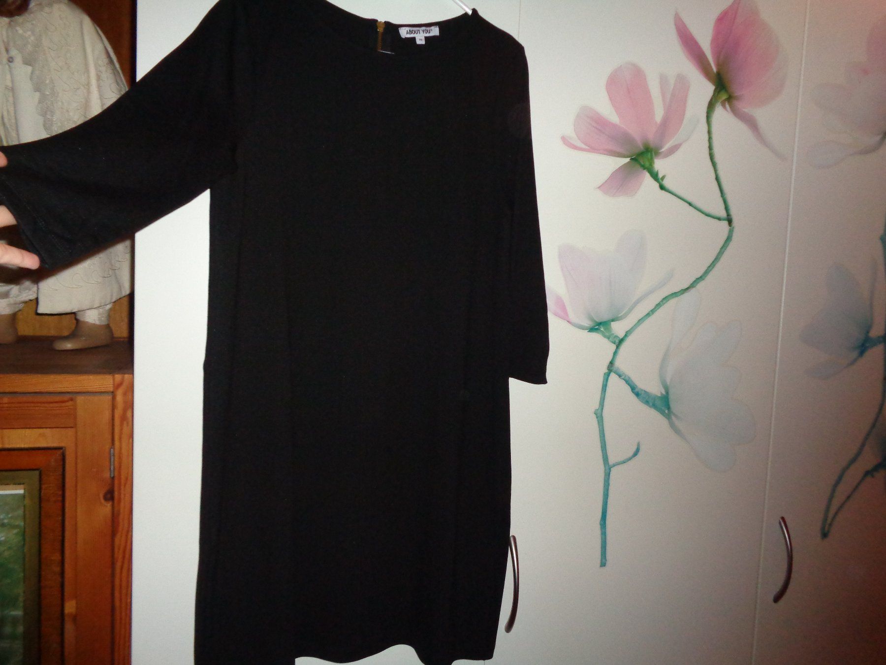 Kleider: *** Stretchiges Kleid *** / von About You – Neu (gemäss Beschreibung) aus Othmarsingen von Leuchtturmlady 3