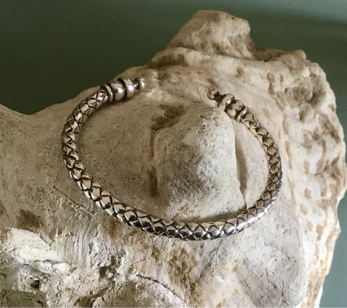 Bracciali & Braccialetti: Hochwertiger Silberarmreif – Usato da Allschwil venduto da rah_8bfj
