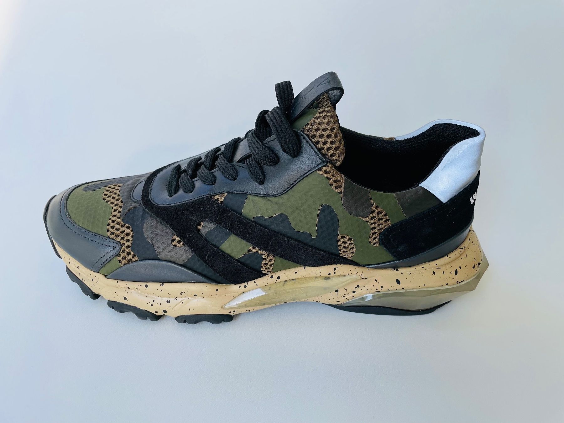 Valentino Scarpe da uomo: Valentino 'Bounce' Sneakers - Gr.42 – Nuovo (secondo la descrizione) da Basel venduto da MarkenundKleidung 5
