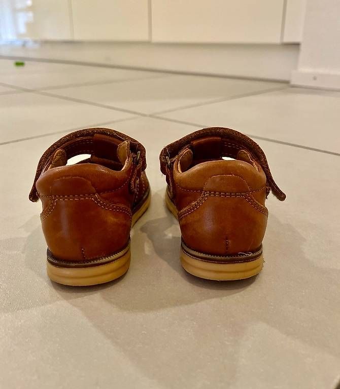 Schuhe für Jungen: Wheat Sandalen Leder  Grösse 23 – Gebraucht aus Zug von BT6300 3