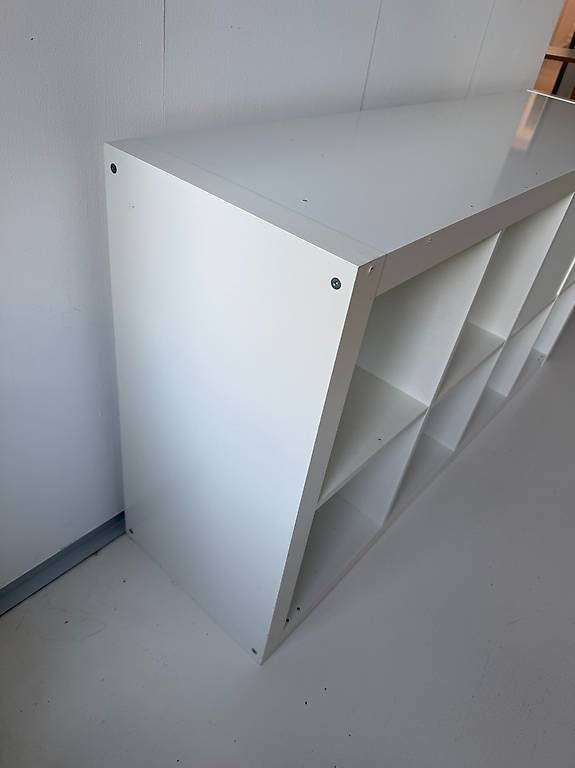 Ikea Regale: IKEA KALLAX Regal mit 8 Fächern, weiss – Gebraucht aus Zürich von san_pelle 1