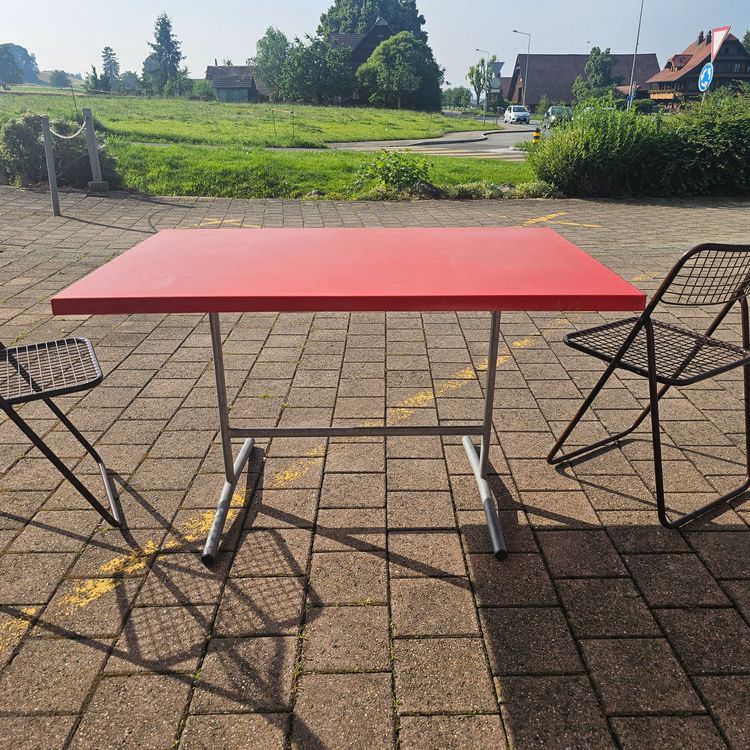 Produktbild von Hendi Klapptisch – Rund, 1500 Mm, Aus HDPE Und Pulverbeschichtetem Metall – Für Buffet, Messe & Event