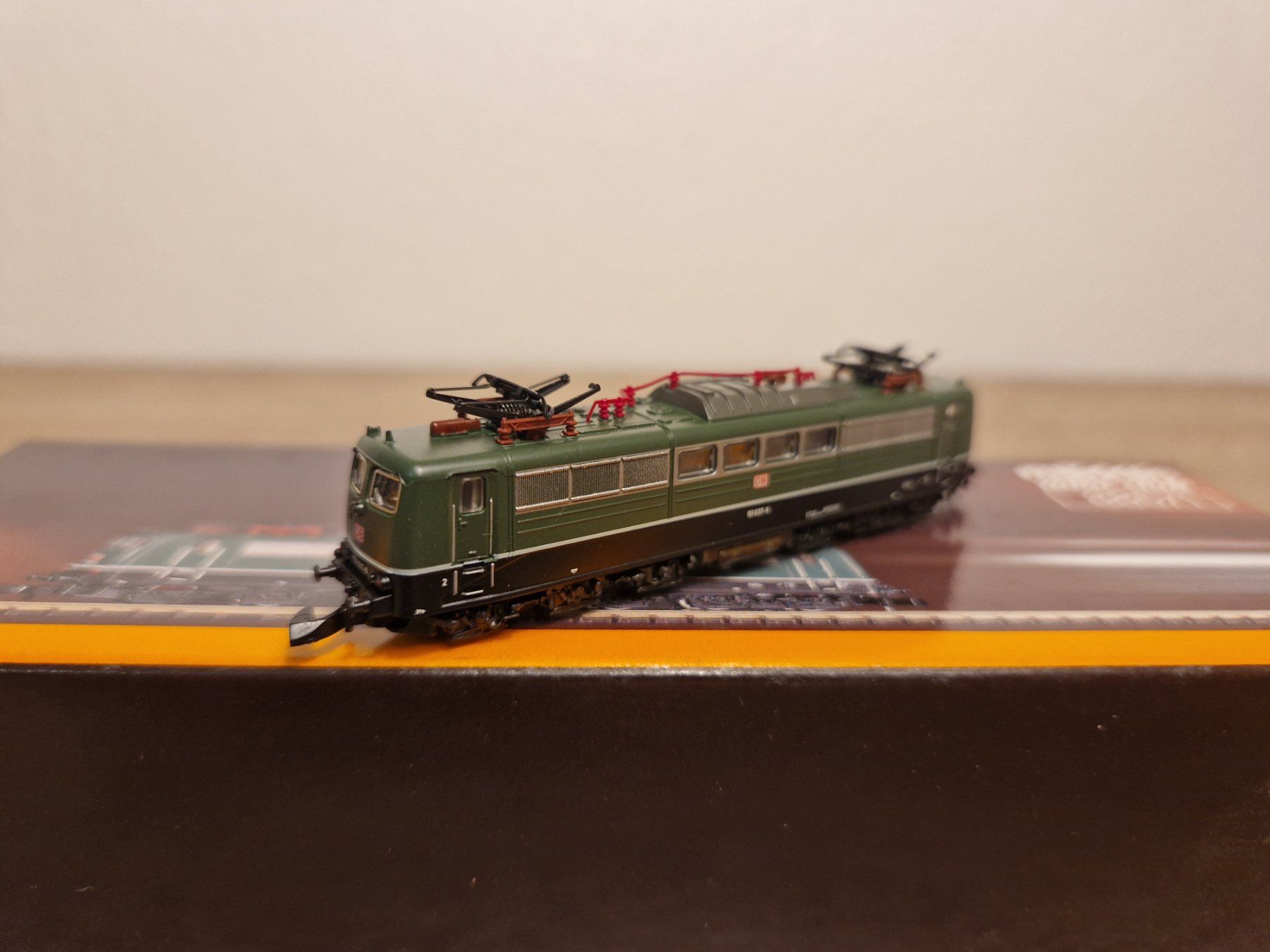 Märklin Modellini di ferrovie: Märklin Z 88571 E-Lok BR 151 DB – Usato da St-Aubin-Sauges venduto da Lo_Go 2
