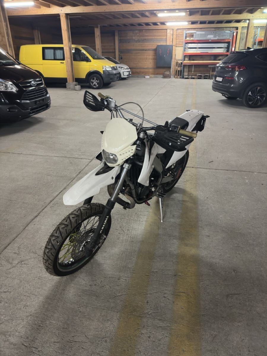 Hm-Moser Strada: Hm 50ccm Supermoto – Usato da Agarn venduto da dio_5ycv 2