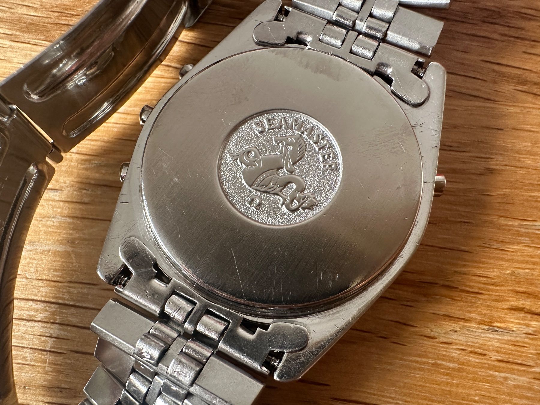 Omega Orologi: Omega Speedmaster Professional LCD Moon Watch 186.0004 – Usato da Matten b. Interlaken venduto da cour13 6