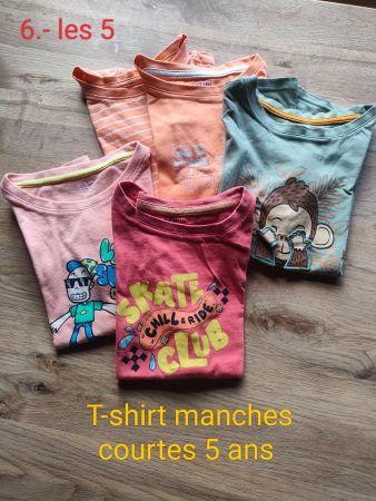 Lot de 5 T-shirts manches courtes garçon, taille 5 ans!
