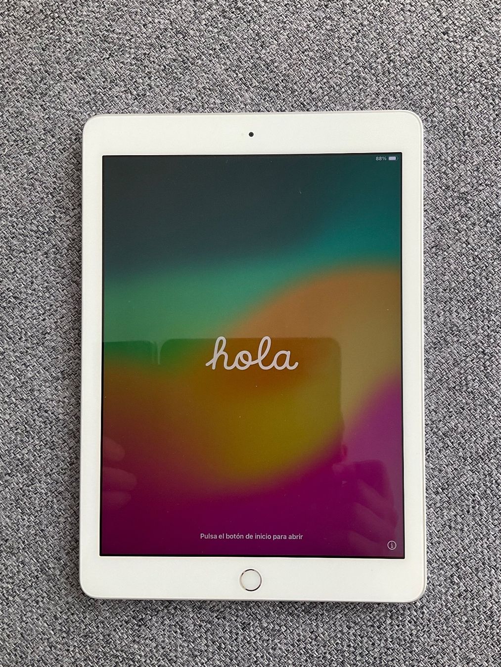 Apple Tablettes PC: iPad 6. Generation silber 32GB WLAN – D'occasion à Rümlang par Sebastian94s
