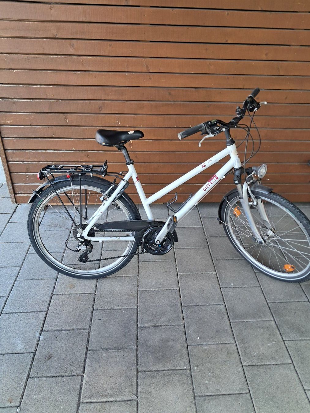 Velos: Fahrrad Mädchen – Gebraucht aus Ettiswil von Chutz8 1