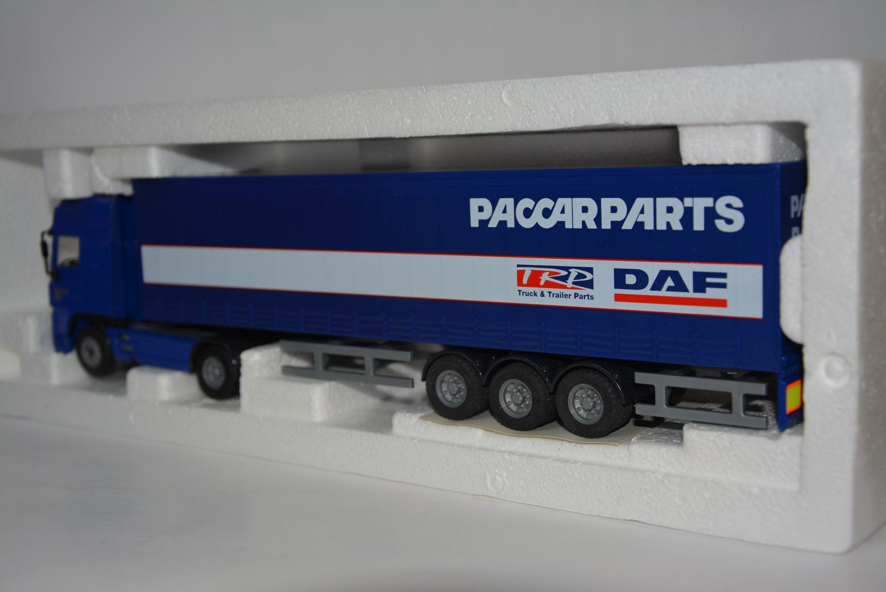 Joal Modellbausätze & Standmodelle: DAF XF mit Auflieger , Joal , 1:50 – Neu und originalverpackt aus Goldach von Feivel9 1