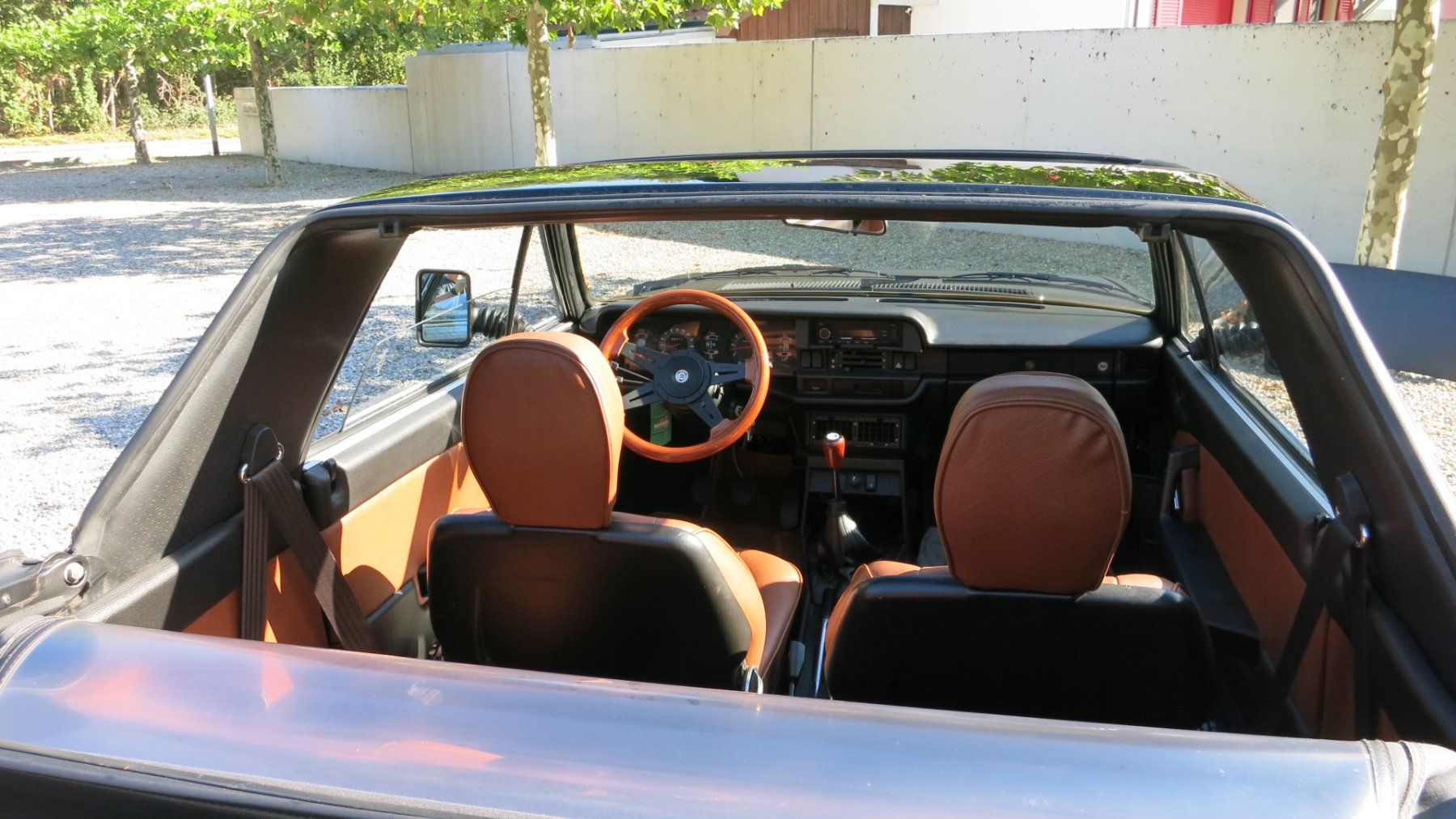 Lancia Autos: Lancia Beta 2000 Spider 1981 – D'occasion à Winznau par Kohler1 8