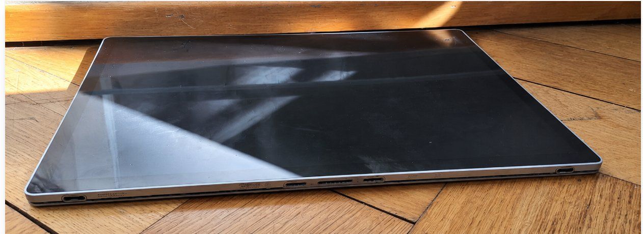 Microsoft Tablettes PC: Microsoft Surface Book 3 15" – Display/Tablet, Model 1899 – D'occasion à Basel par easylizi8 2