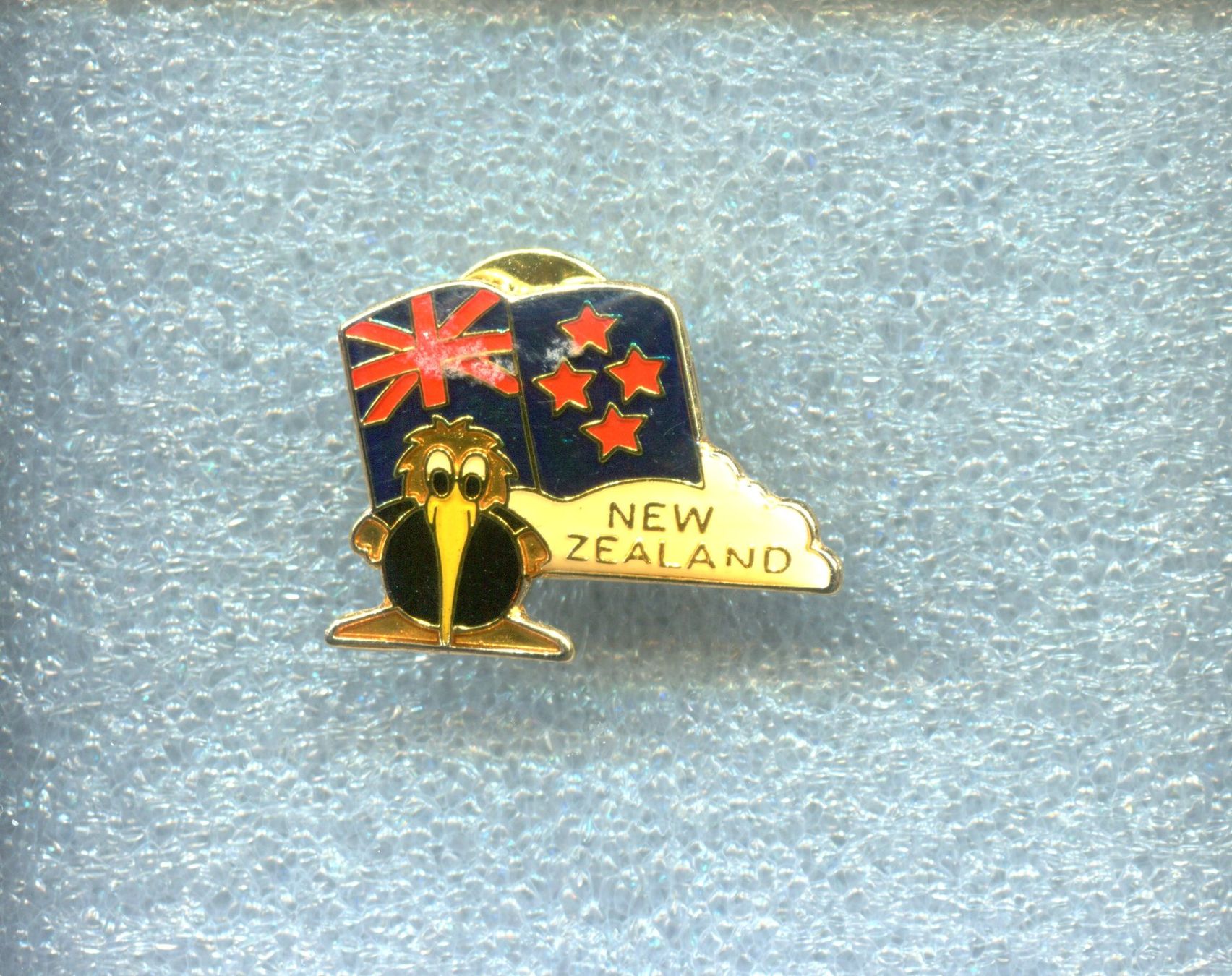 Placchette & Badge: NEW ZEALAND – Usato da Winterthur venduto da Sammleroase