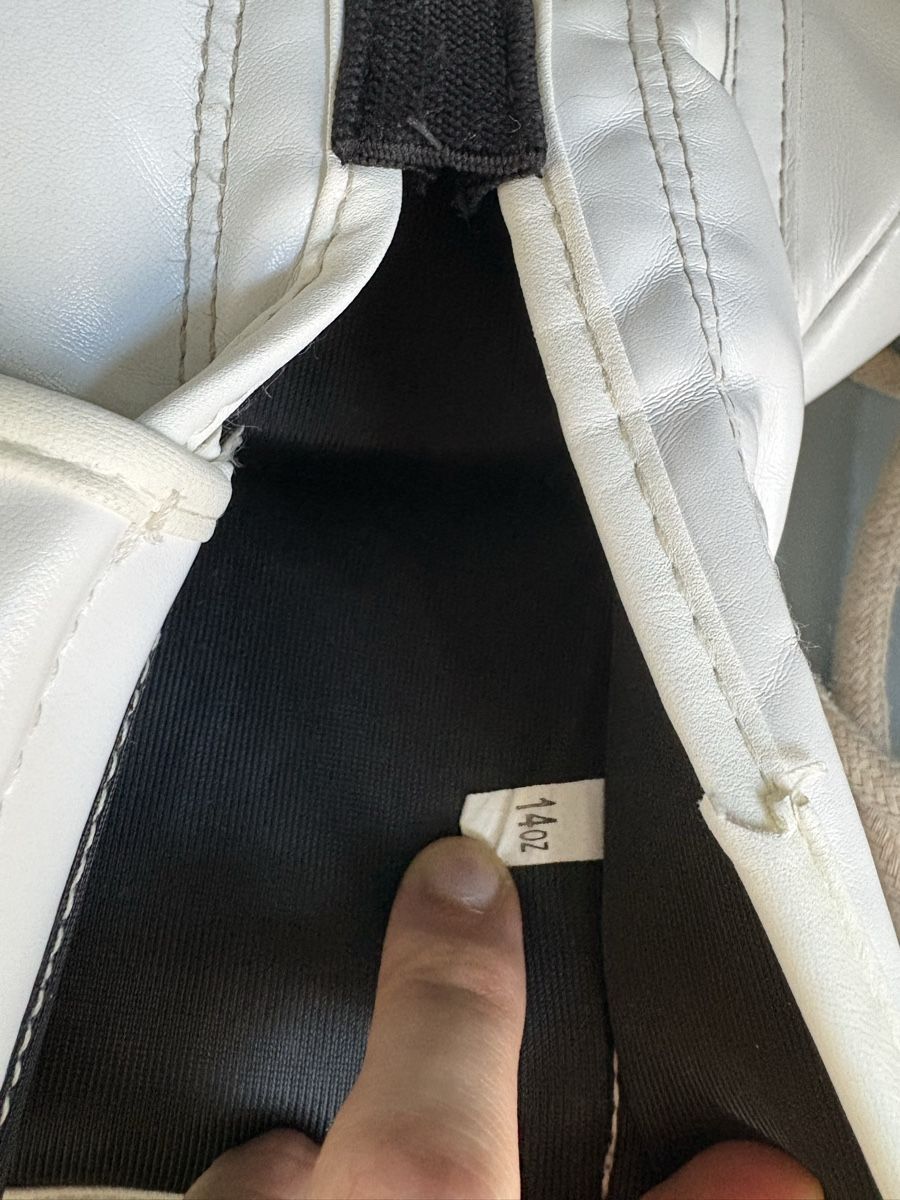 Fairtex Altri accessori da uomo: Boxhandschuhe Fairtex weiss 14oz – Usato da Zürich venduto da Paul_76 2