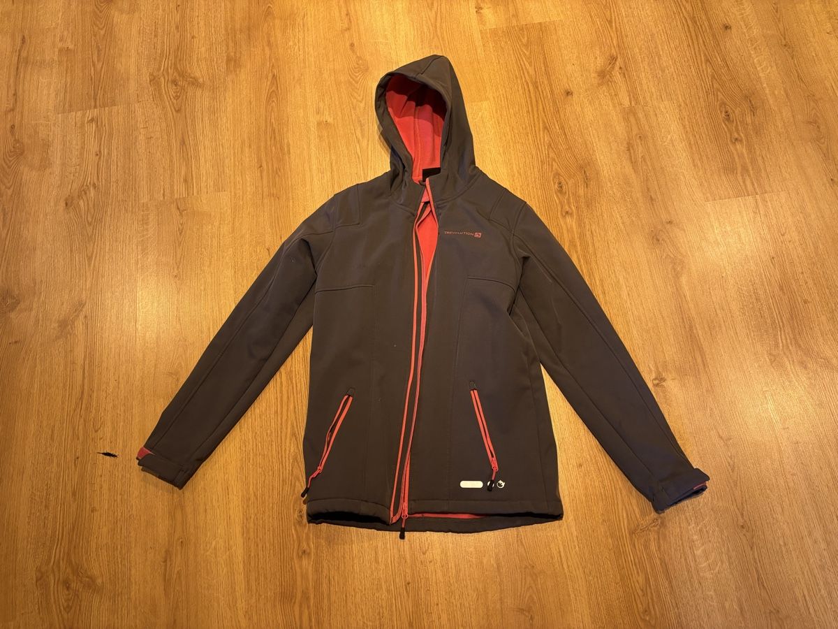 Trevolution Jacken: Trevolution Softshell Jacke, Top Zustand, Grösse 176! – Neu (gemäss Beschreibung) aus Kirchberg SG von lar_8mw6