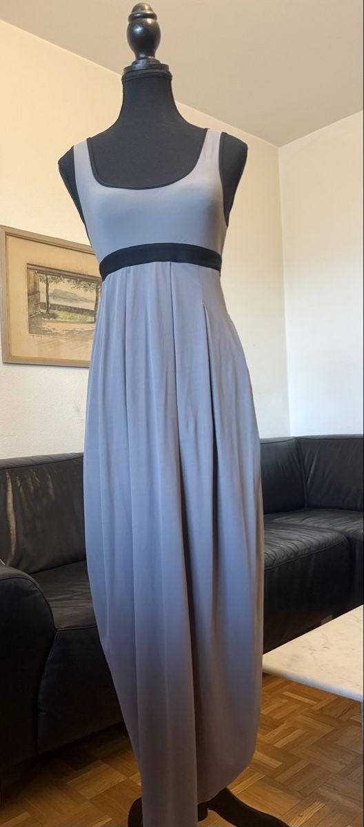 High Kleider: Robe longue HIGH - taille S – Gebraucht aus Neuchâtel von ass_gdc7