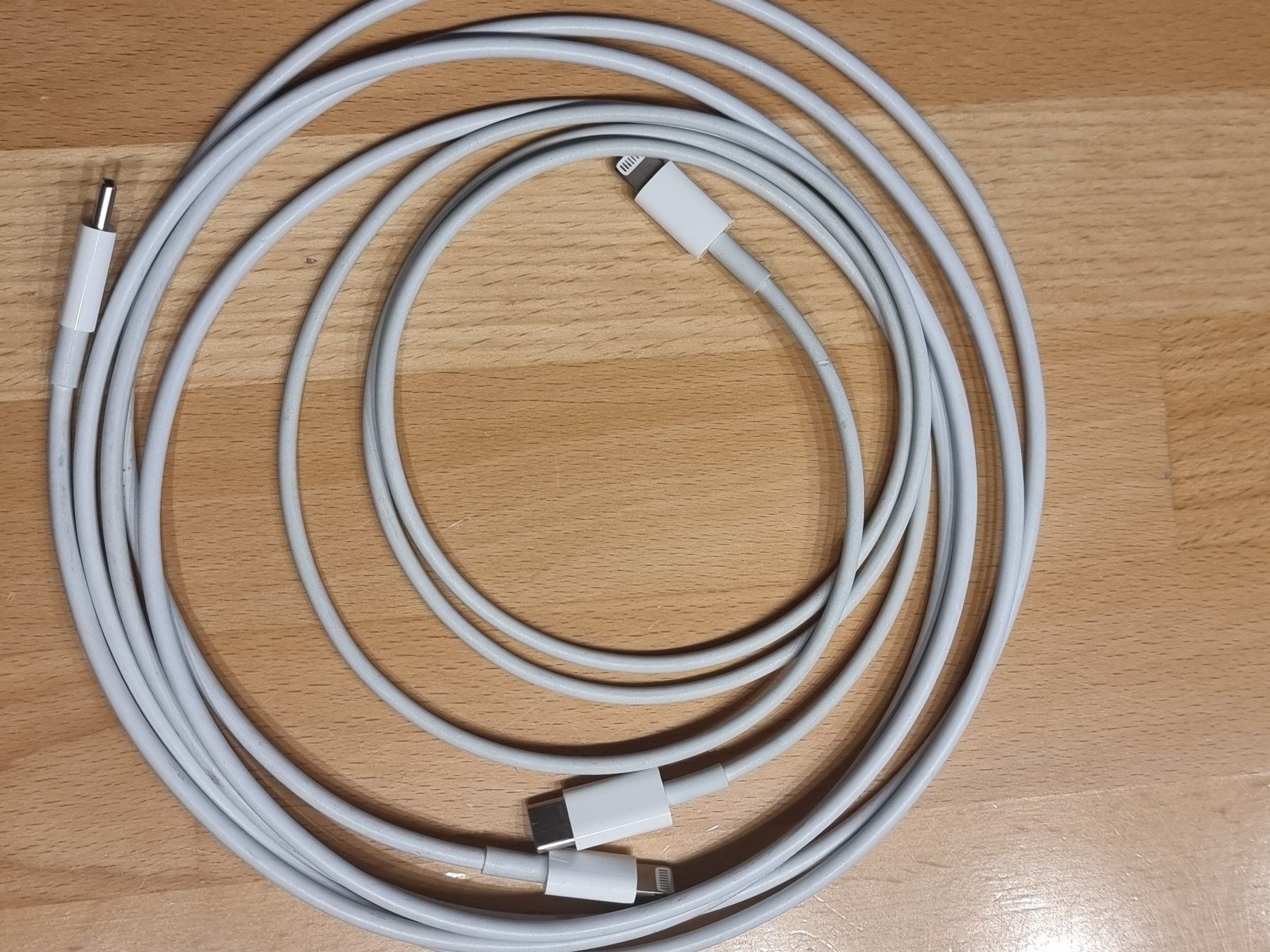 Apple Handys / Smartphones: iPhone mini 12 mit viel Zubehör – Gebraucht aus Ebikon von Dubi1 6