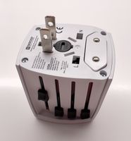 SKROSS Weltreiseadapter ungeerdet
