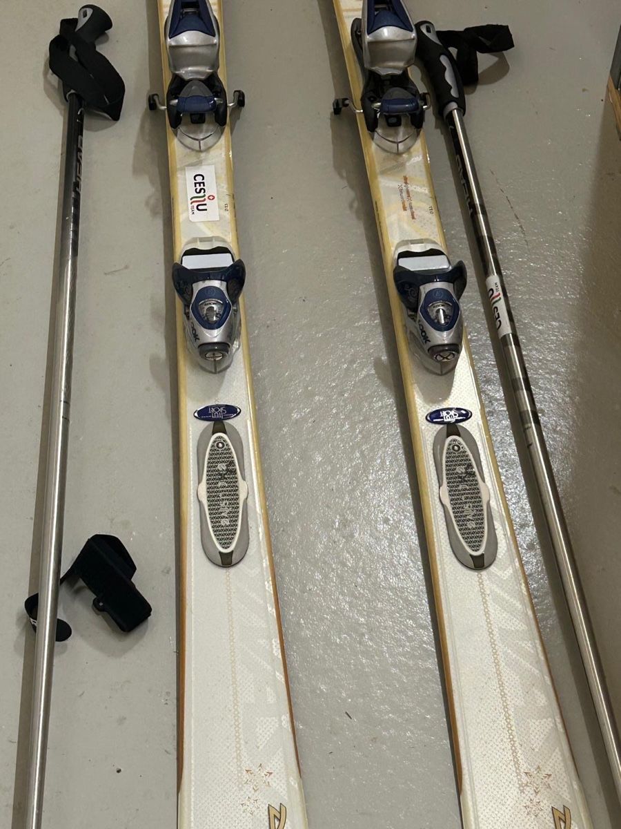Sci: Top Ski-Set – Usato da Alpnach Dorf venduto da beauty87