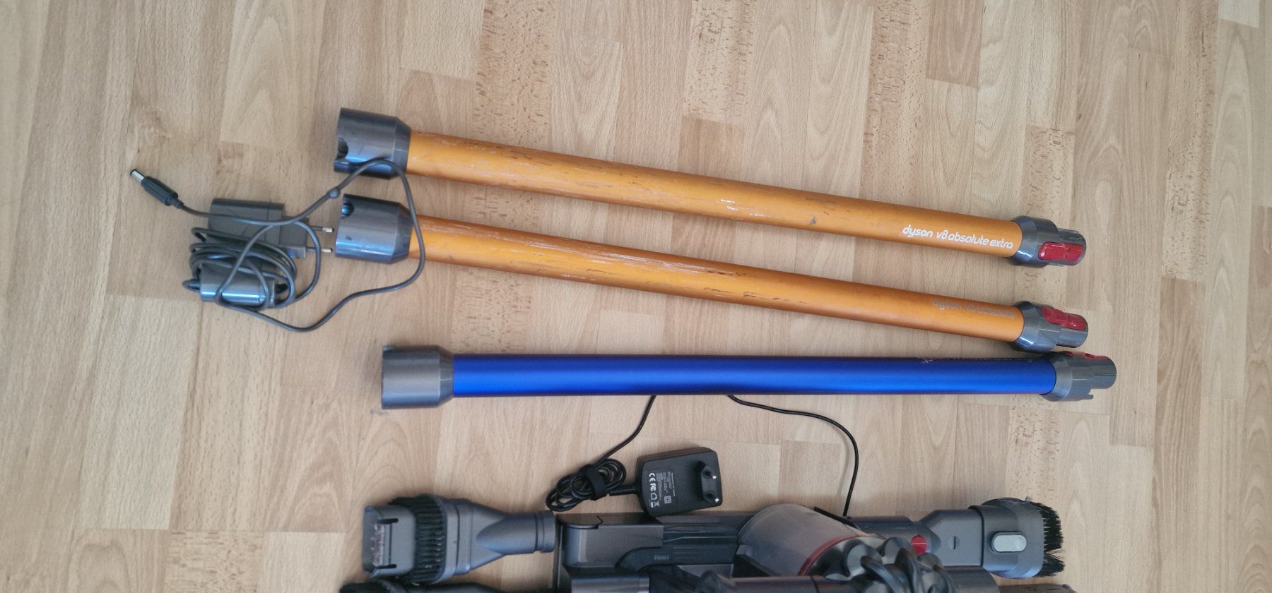 Dyson Staubsauger & Zubehör: Dyson – Gebraucht aus unterägeri von Cfmotor 2