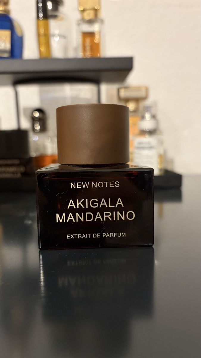 Parfum & Eau de Toilette: New Notes Akigala Mandarino extrait de parfum – Gebraucht aus Muttenz von matteo_pt 1