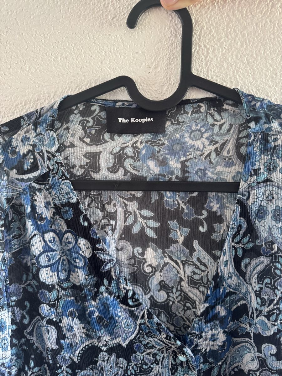 Kooples Blusen: The Kooples Seidenbluse – Neu (gemäss Beschreibung) aus Muri b. Bern von selichelly 1