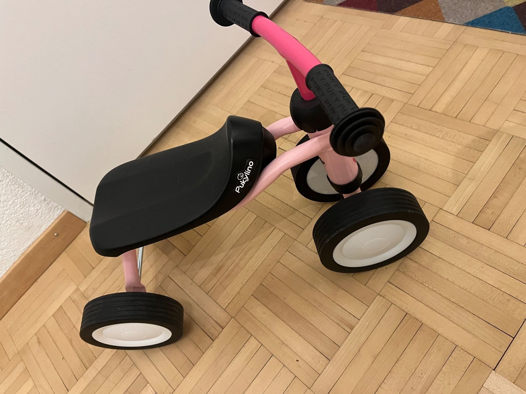 Pukylino Veicoli per bambini: Pukylino Rosa Kleinkind – Usato da Spreitenbach venduto da Dolcelina_87