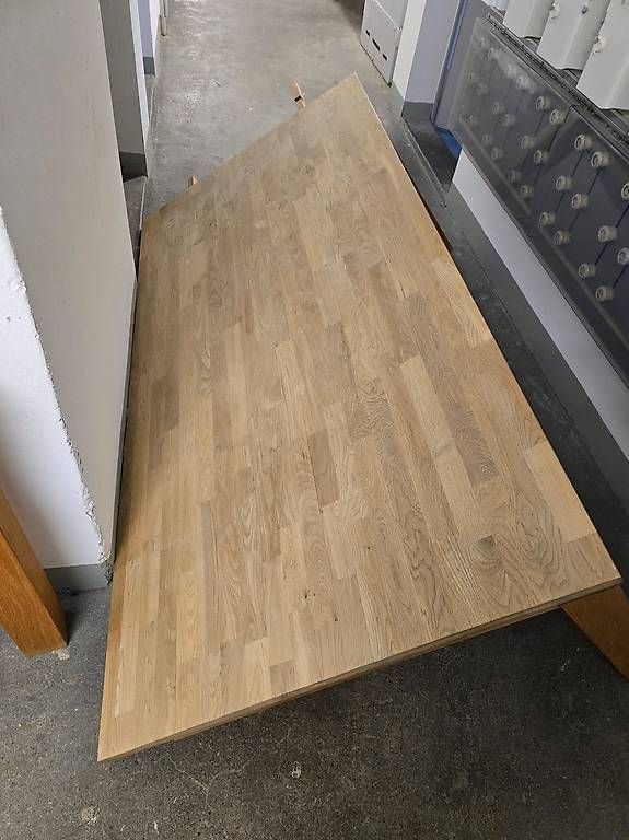Tische: Holztisch Eiche – Gebraucht aus Ostermundigen von Jazminus 2