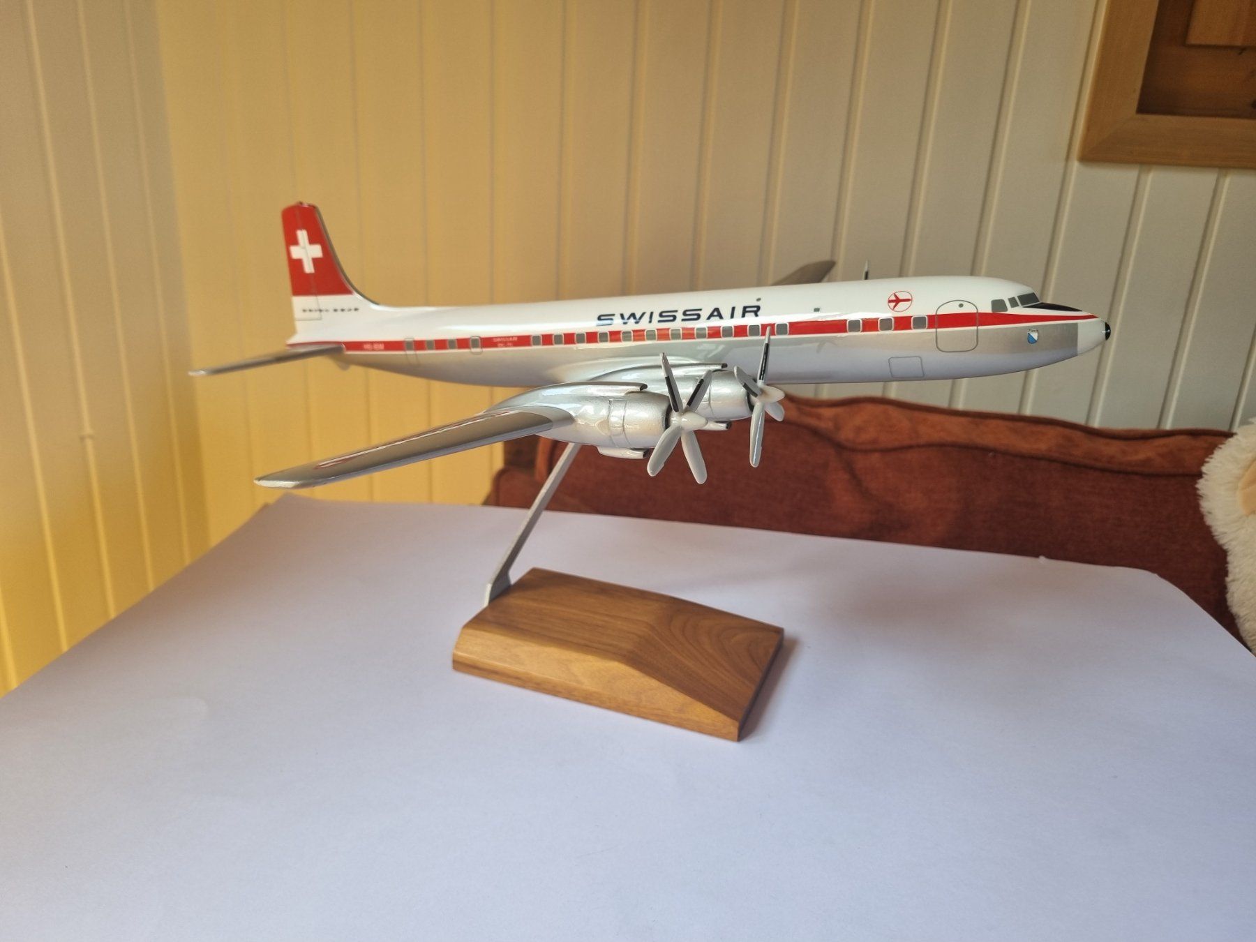 Swissair Kit di modellismo & Modellini statici: Swissair DC-7-C, 1/72, Atlantic Models – Usato da Choëx venduto da aru_vs6m 4