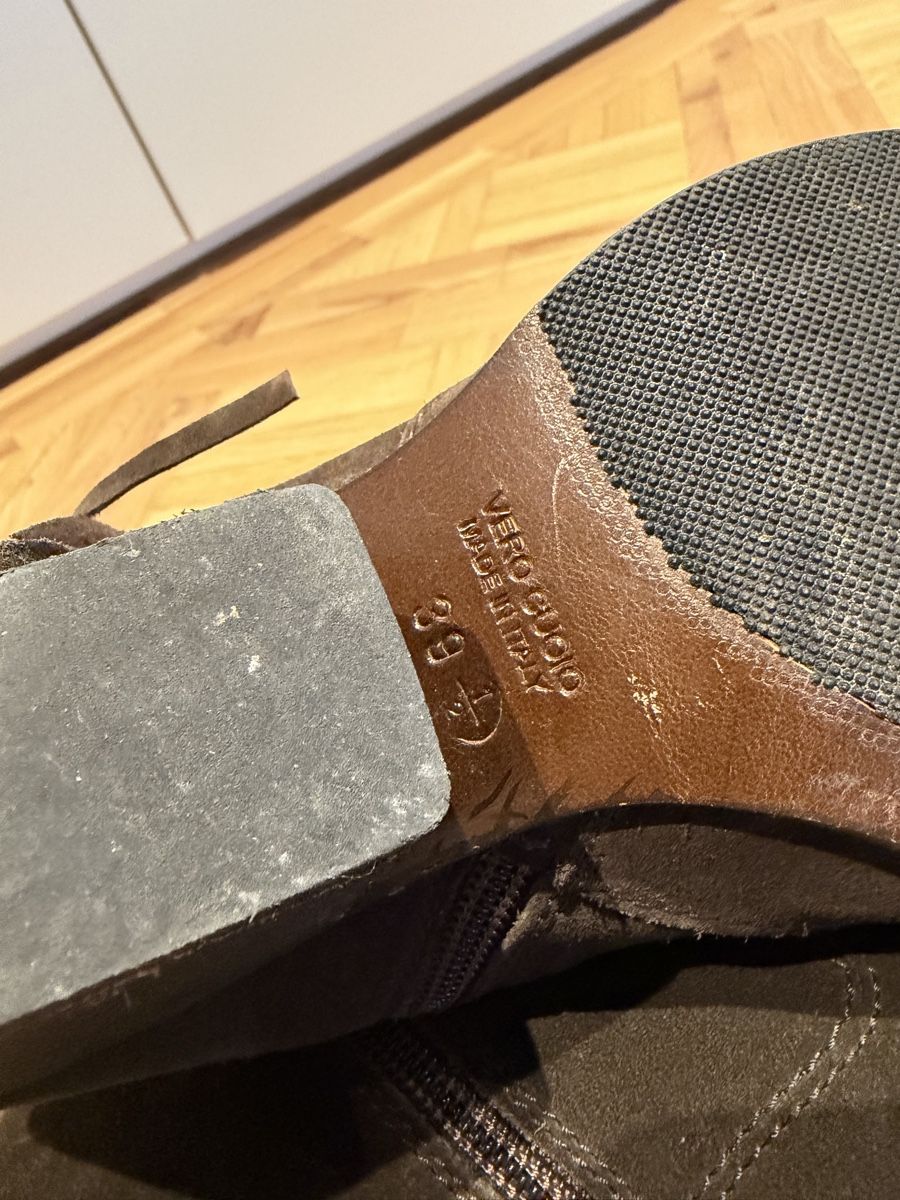 Scarpe da donna: Bottines en daim brun Les : Venues – Nuovo (secondo la descrizione) da Lausanne venduto da marinemtr 4