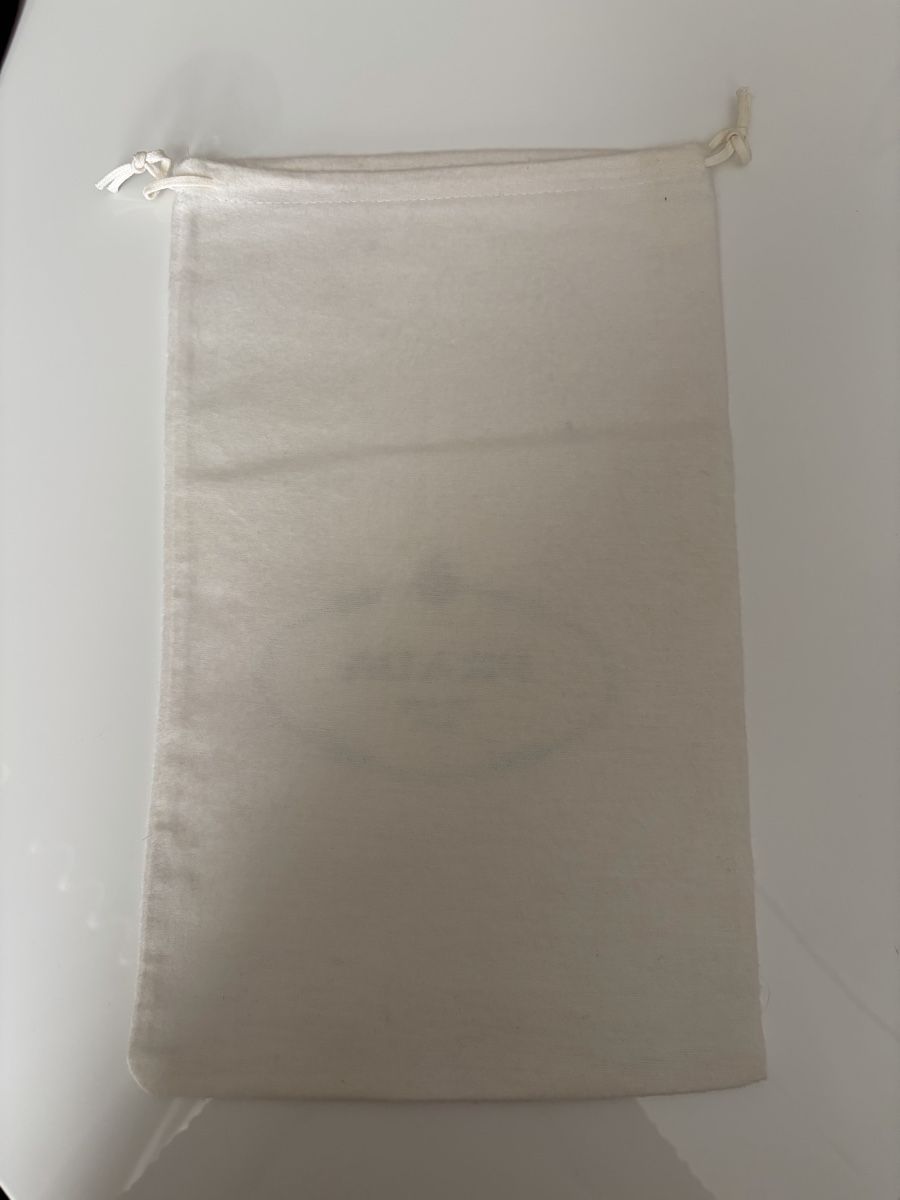 Prada Taschen: PRADA 🌹Staubeutel 21x32 cm – Neu (gemäss Beschreibung) aus Adliswil von Moroz173 1