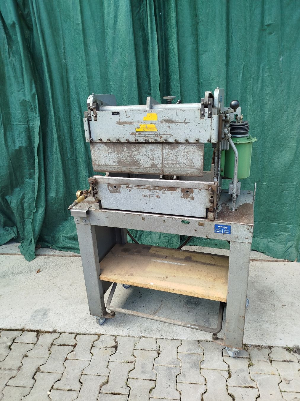Toutes les machines: Abkantpresse Hamburger – D'occasion à Illnau par Metall8320
