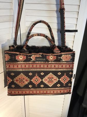 Aparte SORENA Tasche in aktuellen Herbst/ Winterfarben.
