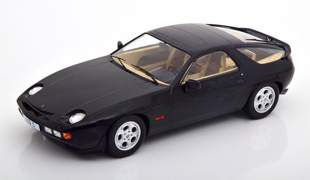 Porsche 924 Carrera GT 1981 – Modellino MCG Scala 1:18, Nero Metallizzato, Porte Fisse - 3