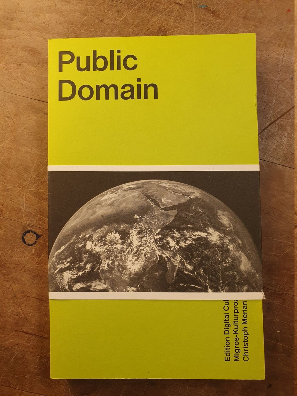 Bücher: Public Domain – Gebraucht aus Zürich von loosebone