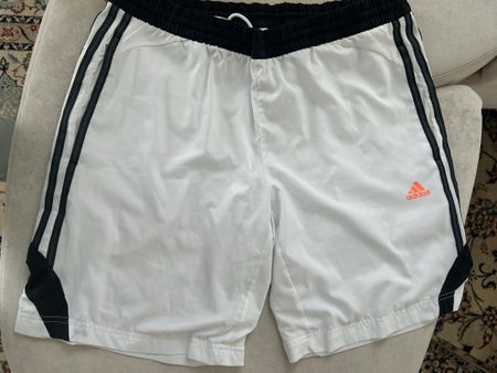 Adidas ClimaCool Shorts Weiss Gr. M/Sport Sommer 42 Zeichen