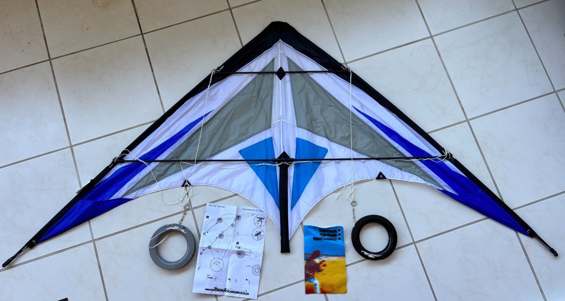 Kite: Flugdrache - Delta Lenkdrache - Flash 170 CX -170 x 82 cm – Gebraucht aus Rheinfelden von sabine0101