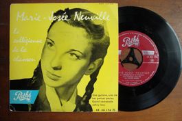 MARIE-JOSÉE NEUVILLE -UNE GUITARE UNEVIE
