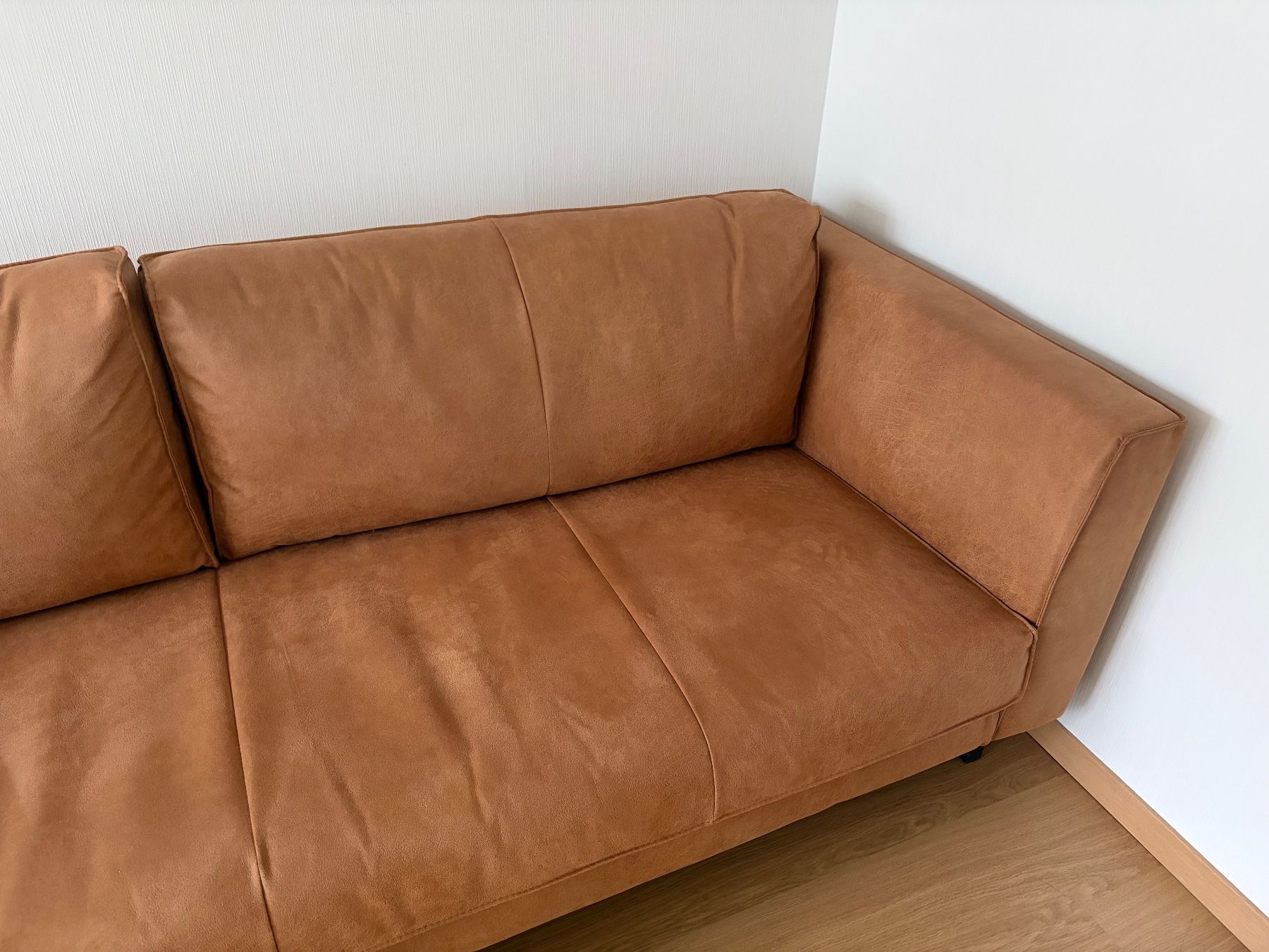 Divani: HET ANKER Piemonte 3-Sitzer Sofa –  Echtes Wildleder – Usato da Zürich venduto da kronos123 4