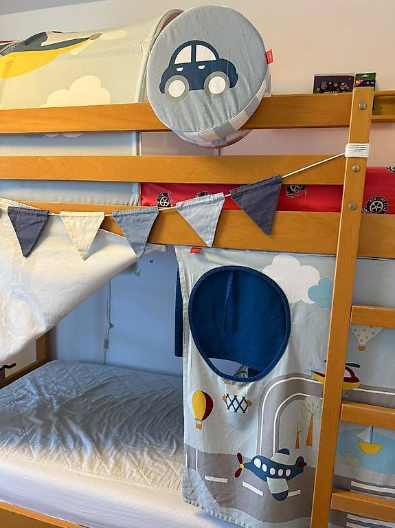 Lits: Etagenbett aus Holz mit FLEXA-Textilien – D'occasion à Belp par oav_mmb9 4