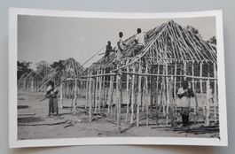 AK Afrika Douala Cameroun Kamerun Hausbau people of color