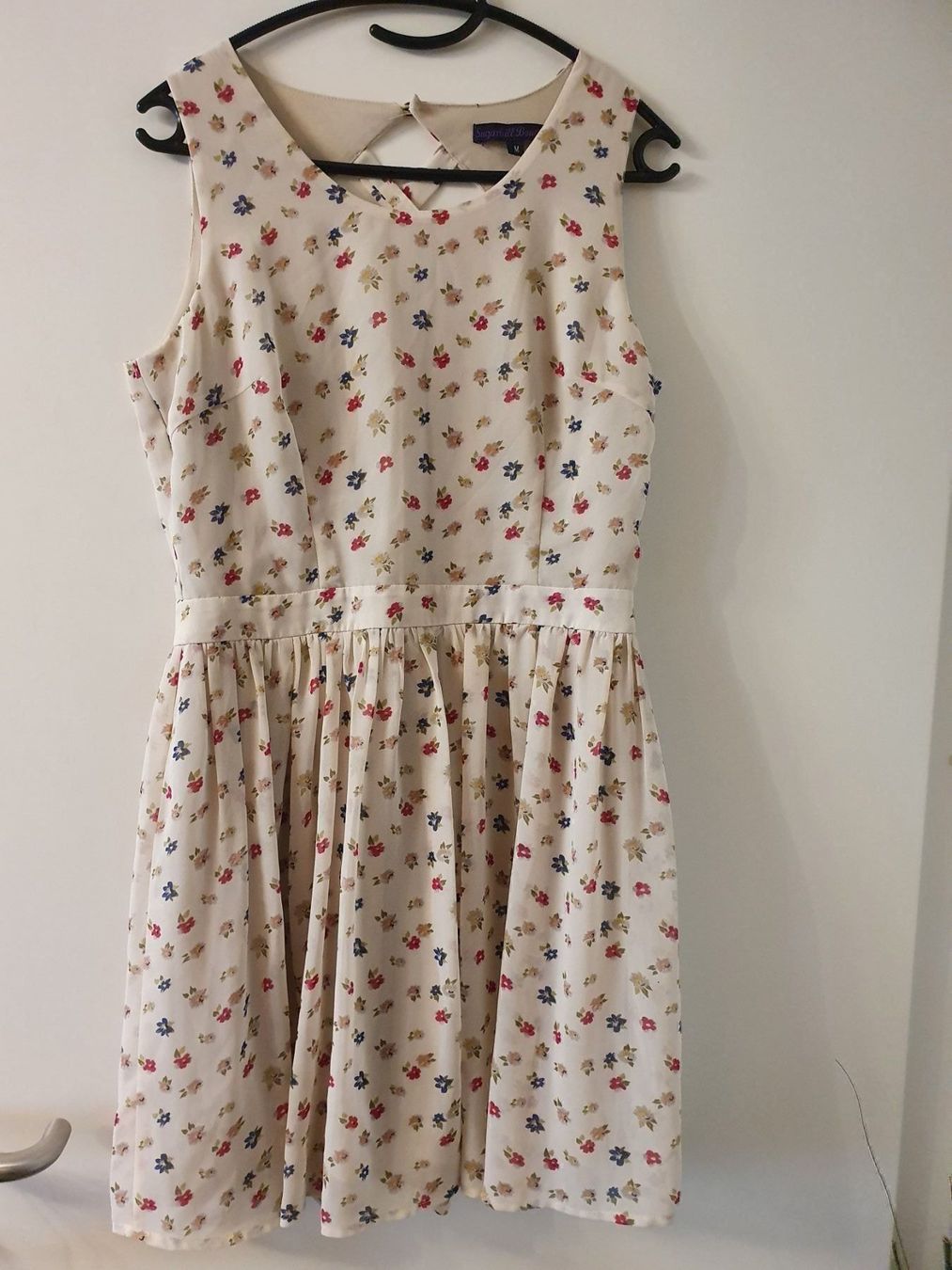 Vestiti: Kleid Gr. M – Usato da Thalwil venduto da Coco2025