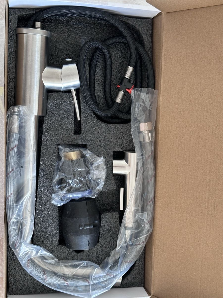 Rubinetteria: New Kitchen Faucet – Nuovo (secondo la descrizione) da Lausanne venduto da lui_kf5t