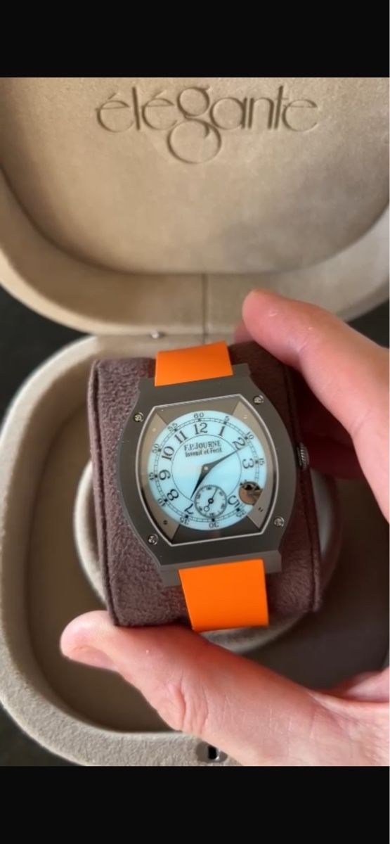 Orologi: F. P. Journe Elegante 48 mm Unworn Full Set – Nuovo e nell'imballaggio originale da Zug venduto da mic_8hzn 1