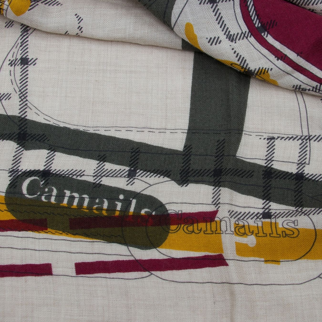 Hermès Foulards, Tücher & Schals: Hermès 140 “Camails” – Gebraucht aus Binningen von Designerlabels 6
