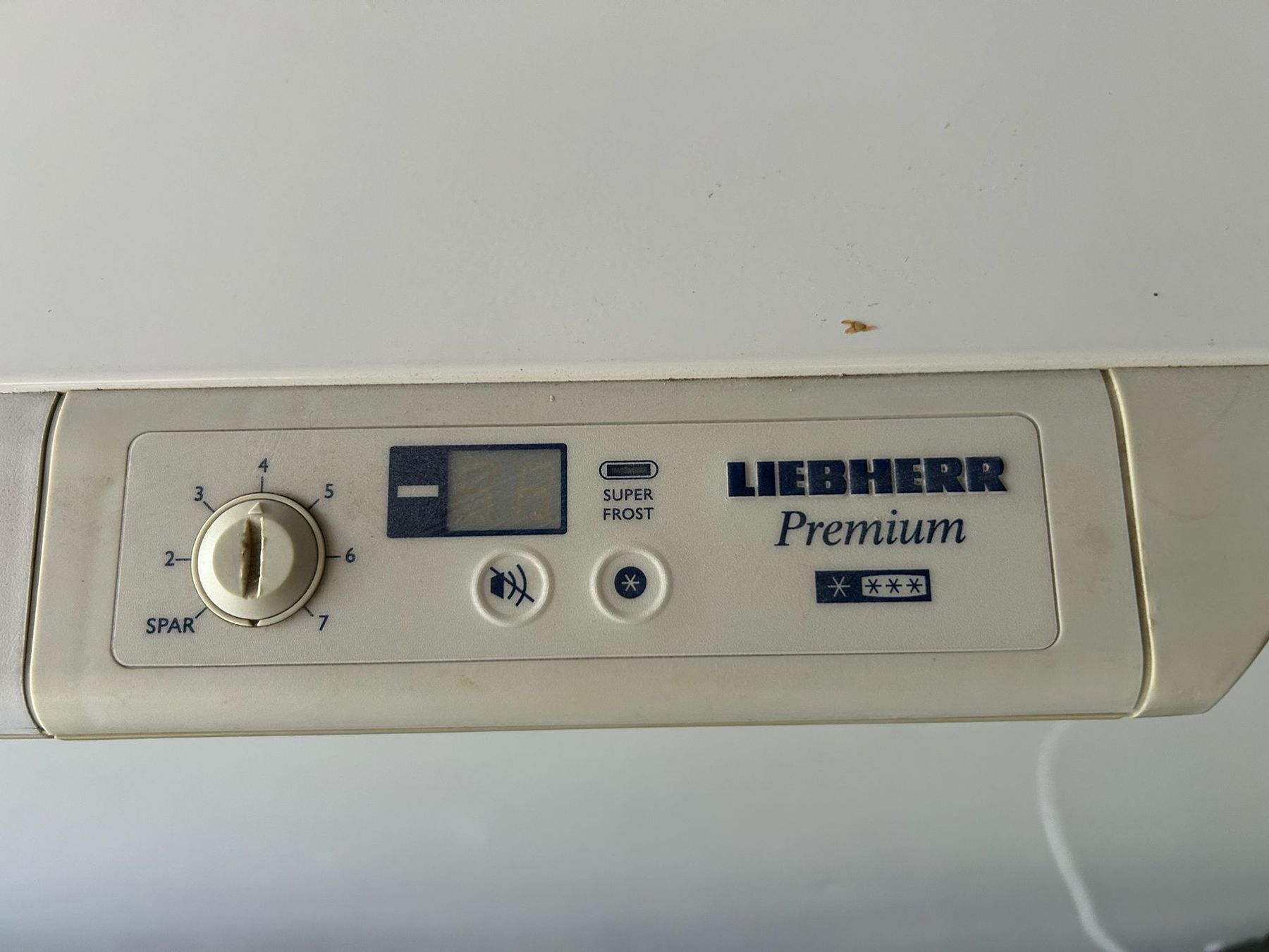 Liebherr Congelatori: tiefkühlschrank liebherr  – Usato da Basel venduto da faz_hdd8 9