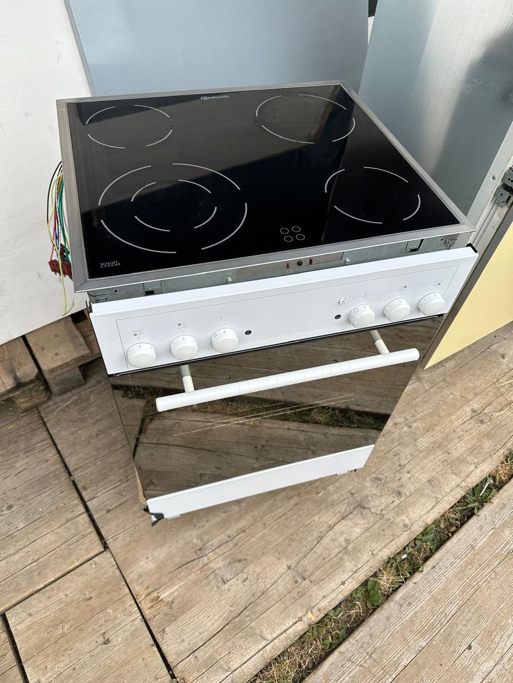 Bauknecht Cuisinières: Backofen mit Glaskeramik Bauknecht – D'occasion à Spreitenbach par Space_X